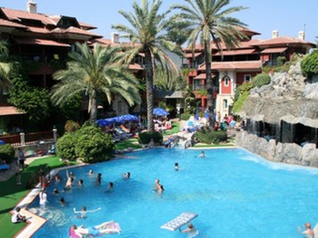 Grand Aquarium